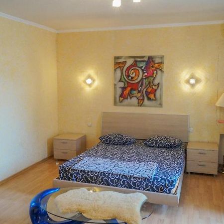 Apartment Triokhsviatytelskaya Street 3 Kijów Zewnętrze zdjęcie