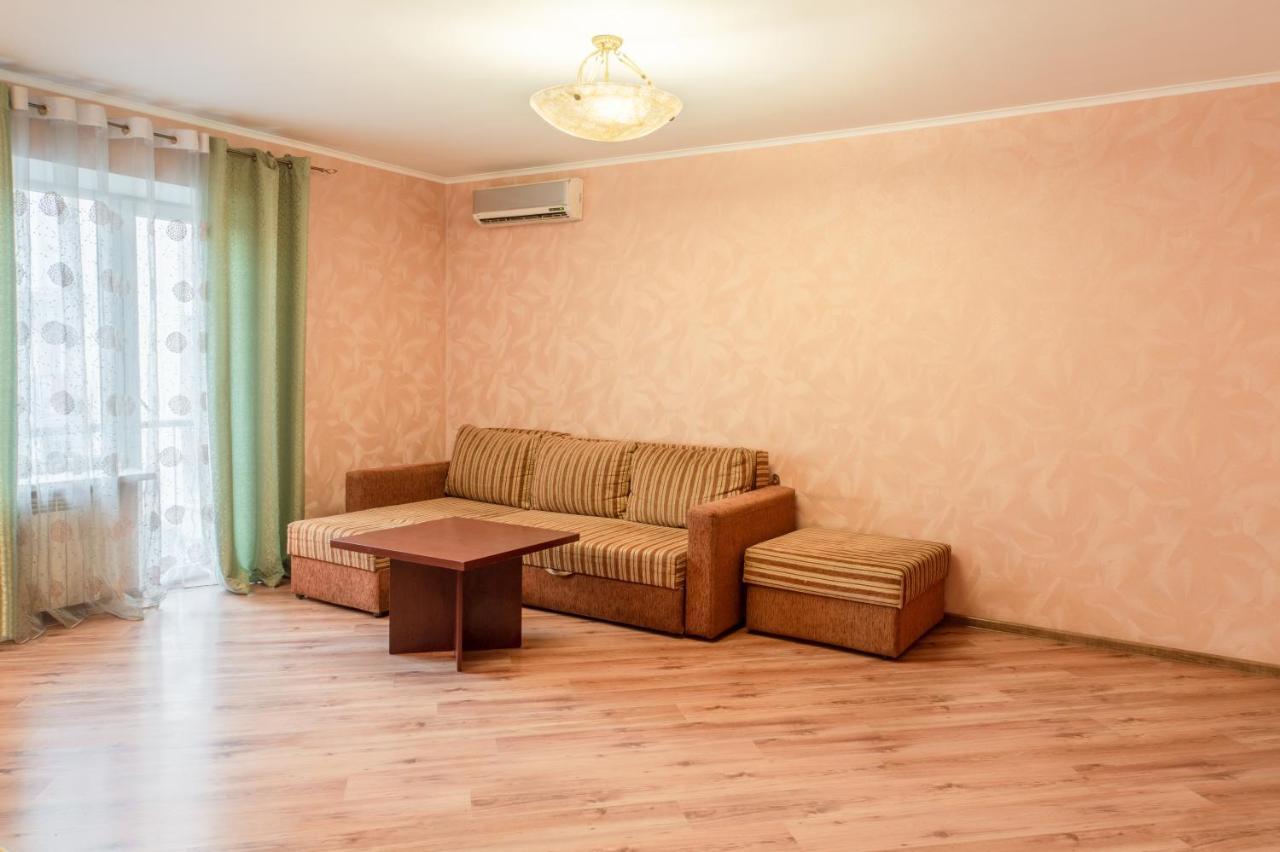 Apartment Triokhsviatytelskaya Street 3 Kijów Zewnętrze zdjęcie