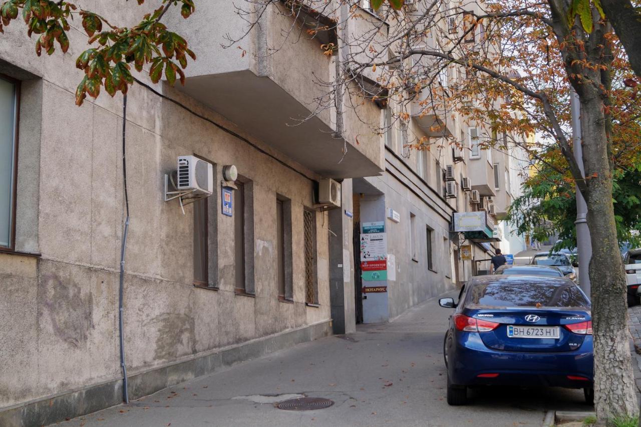 Apartment Triokhsviatytelskaya Street 3 Kijów Zewnętrze zdjęcie